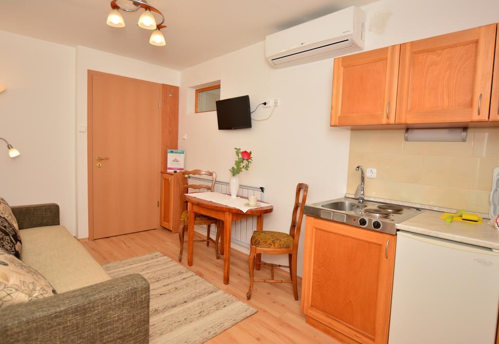 Viragoskert Apartman Héviz Pokój zdjęcie