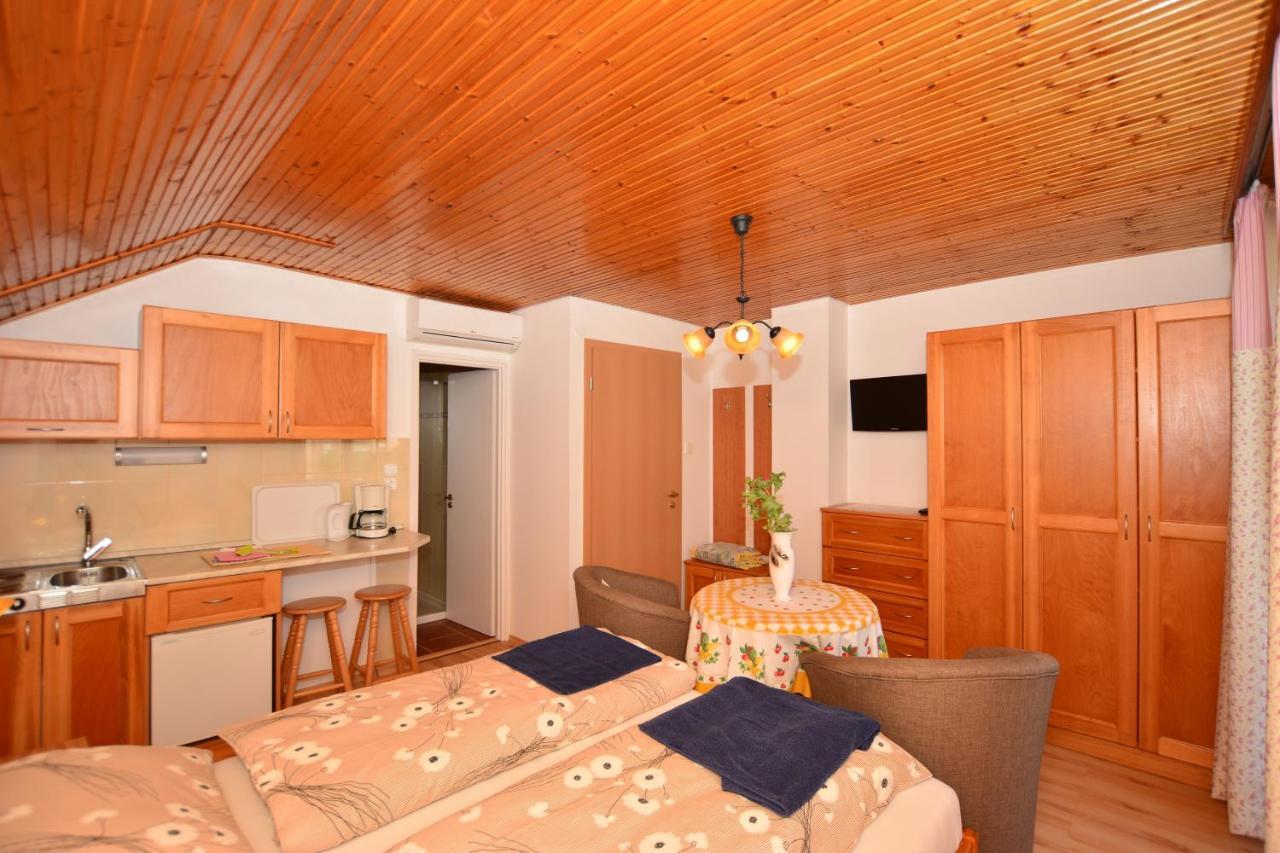 Viragoskert Apartman Héviz Zewnętrze zdjęcie