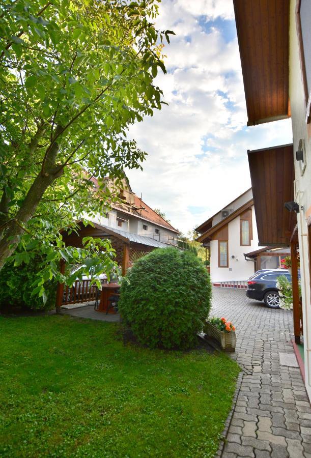 Viragoskert Apartman Héviz Zewnętrze zdjęcie